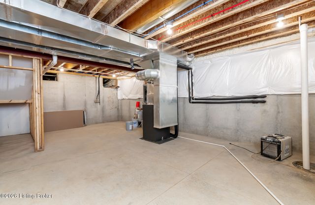 6409 Spring Beauty Ln, Prospect, KY 40059