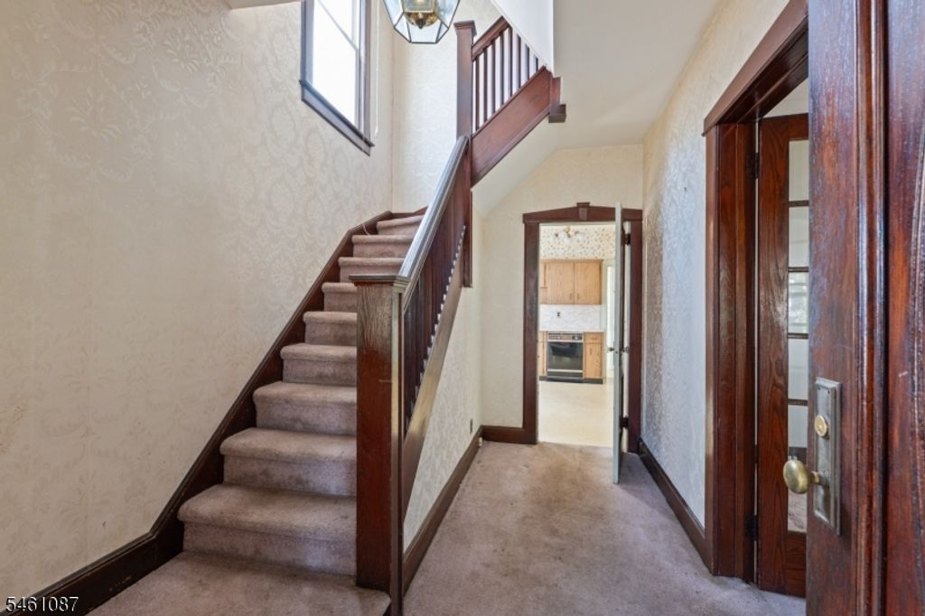 29 Luddington Ave, Clifton City, NJ 07011 — photo 3