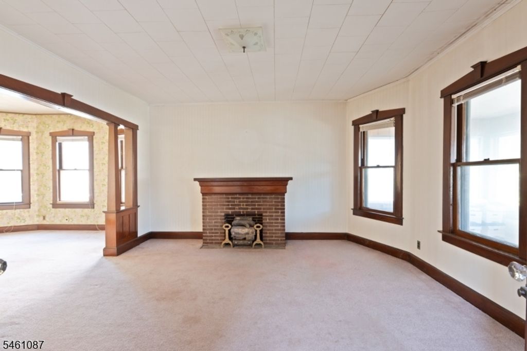 29 Luddington Ave, Clifton City, NJ 07011 — photo 4
