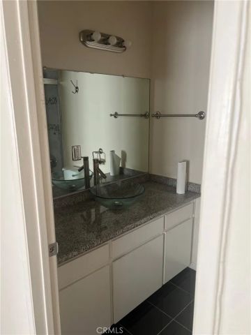 4381 Ventura Canyon 9, Los Angeles, CA 91423