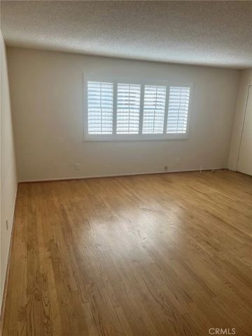 4381 Ventura Canyon 9, Los Angeles, CA 91423