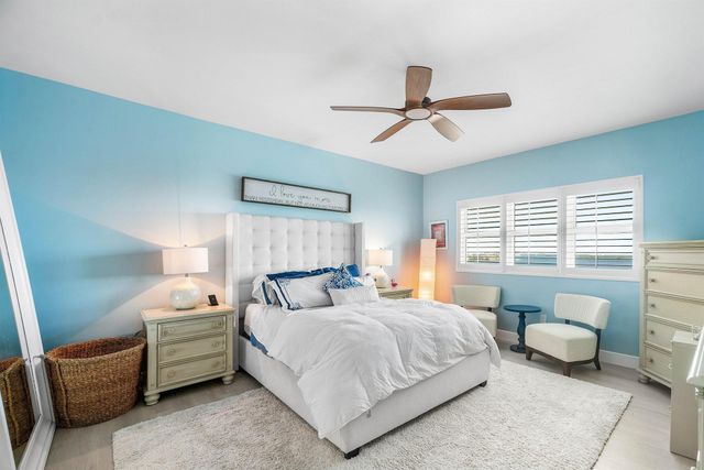 2650 Lake Shore Drive 1202, Riviera Beach, FL 33404