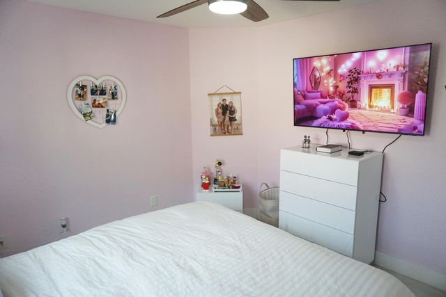 15604 SW 16th Court, Pembroke Pines, FL 33027