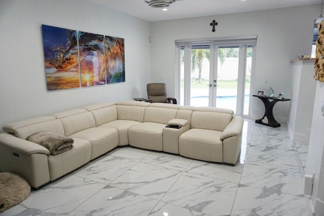 15604 SW 16th Court, Pembroke Pines, FL 33027