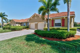 6380 Oxford Circle 104D, Vero Beach, FL 32966