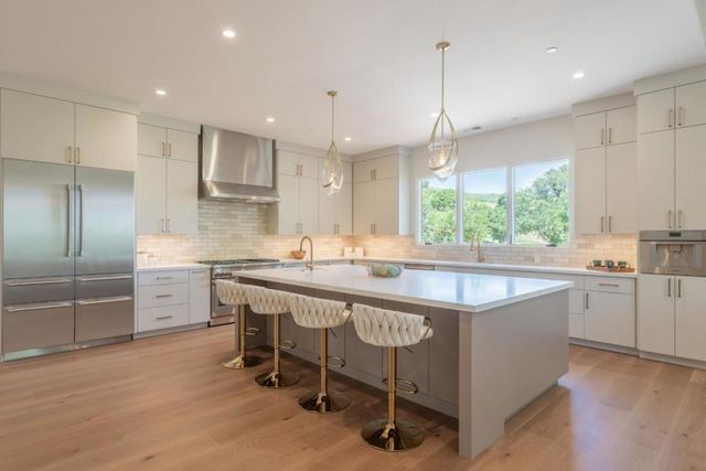 423 Estrella Doro, Monterey, CA 93940