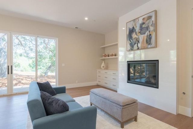 423 Estrella Doro, Monterey, CA 93940
