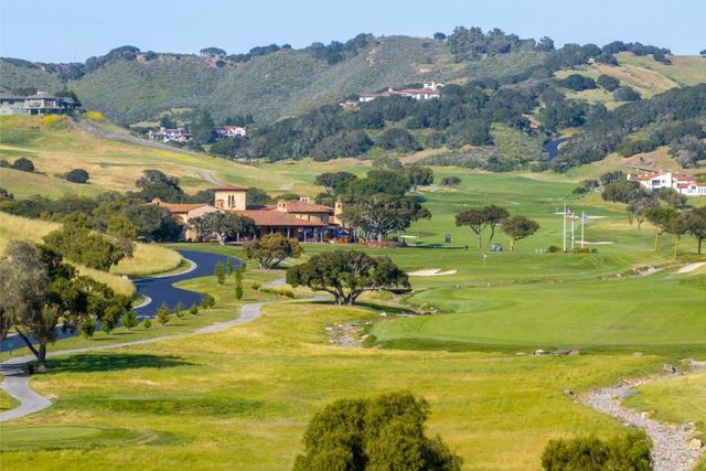 423 Estrella Doro, Monterey, CA 93940