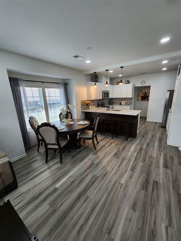 607 Dr Martin Luther King Jr Boulevard, Waxahachie, TX 75165
