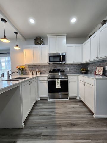 607 Dr Martin Luther King Jr Boulevard, Waxahachie, TX 75165
