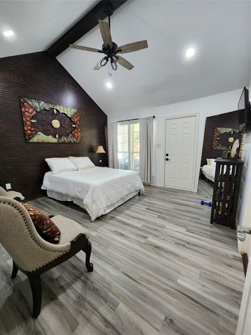607 Dr Martin Luther King Jr Boulevard, Waxahachie, TX 75165