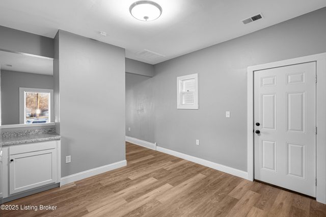 2214 Wilson Ave, Louisville, KY 40210