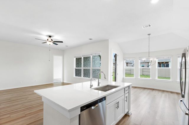 116 Salado Creek TRL, Bastrop, TX 78602