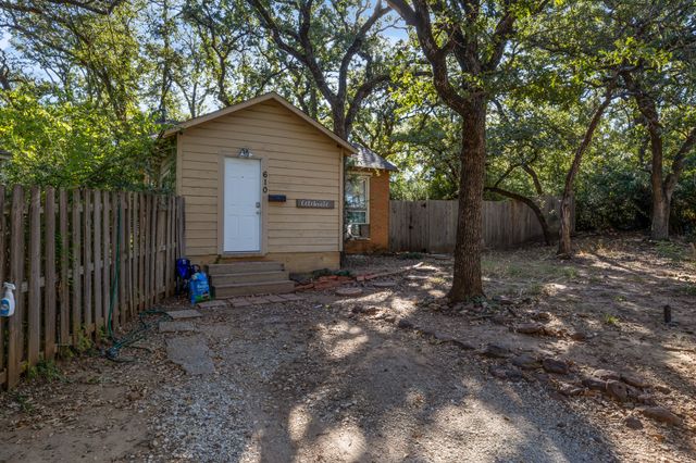 1509 Egan Street, Denton, TX 76201