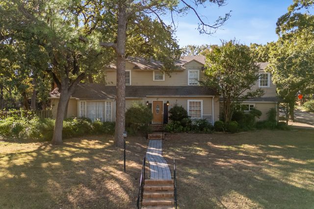 1509 Egan Street, Denton, TX 76201