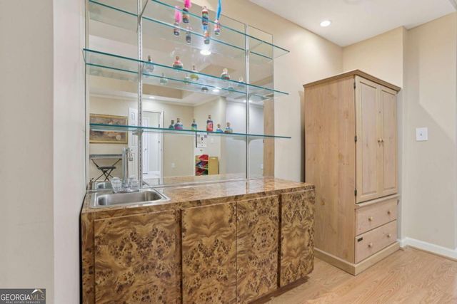 725 High Hampton Run, Alpharetta, GA 30022