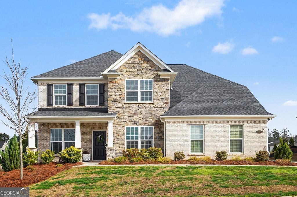 604 Napier Pass, Peachtree City, GA 30269