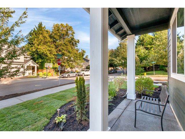 21855 Sw MEADOW Ter, Sherwood, OR 97140