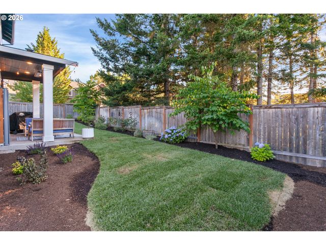 21855 Sw MEADOW Ter, Sherwood, OR 97140
