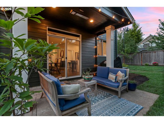 21855 Sw MEADOW Ter, Sherwood, OR 97140