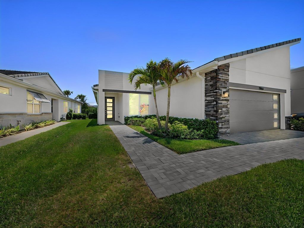 9866 SW Veronese Drive, Port St. Lucie, Port St Lucie, FL 34987