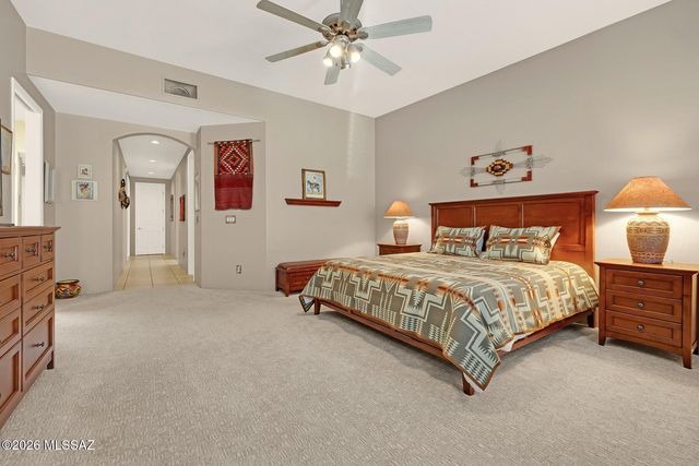 9807 N Ridge Shadow Place, Oro Valley, AZ 85704