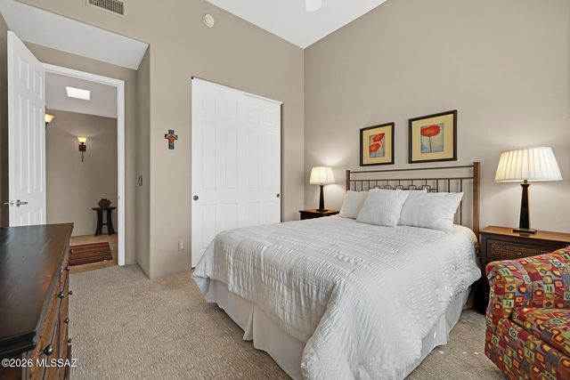 9807 N Ridge Shadow Place, Oro Valley, AZ 85704