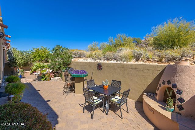 9807 N Ridge Shadow Place, Oro Valley, AZ 85704
