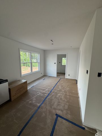 2627 Scott Dr, Clarksville, TN 37042