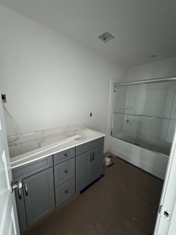 2627 Scott Dr, Clarksville, TN 37042