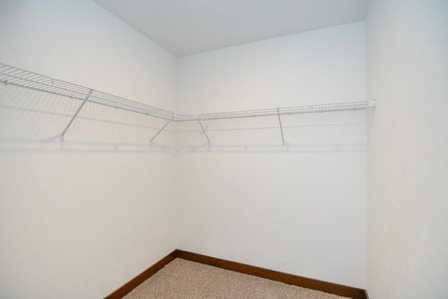 735 HOFFMAN ROAD, Green Bay, WI 54301