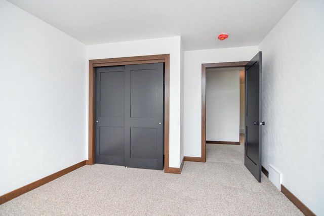 735 HOFFMAN ROAD, Green Bay, WI 54301