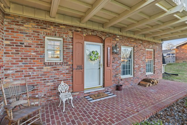 790 Allin Drive, Harrodsburg, KY 40330