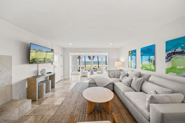 1039 Coast Blvd Unit A, La Jolla, CA 92037