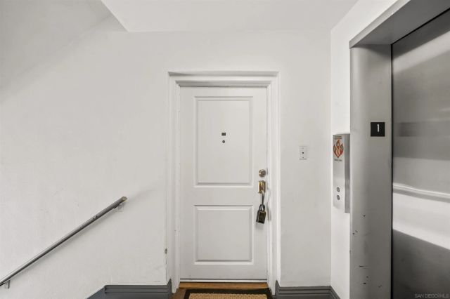 1039 Coast Blvd Unit A, La Jolla, CA 92037