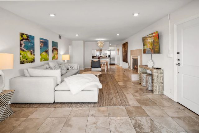 1039 Coast Blvd Unit A, La Jolla, CA 92037