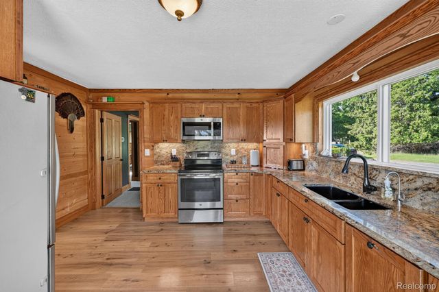 3658 Newburg Road, Shiawassee Township, MI 48414