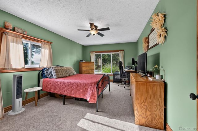 3658 Newburg Road, Shiawassee Township, MI 48414