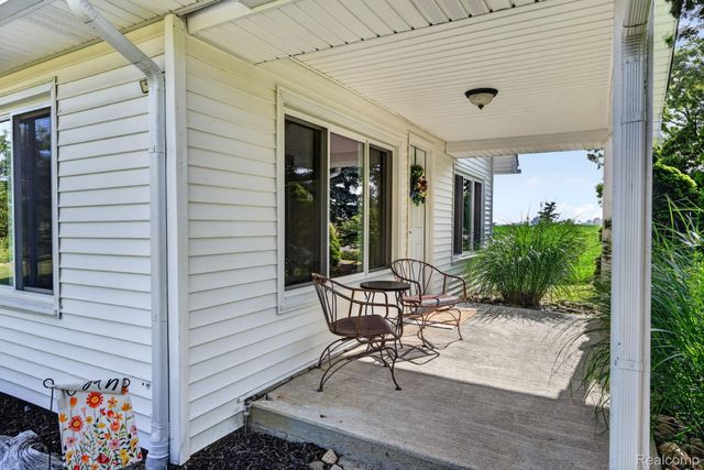 3658 Newburg Road, Shiawassee Township, MI 48414