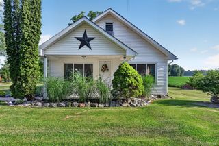 3658 Newburg Road, Shiawassee Township, MI 48414