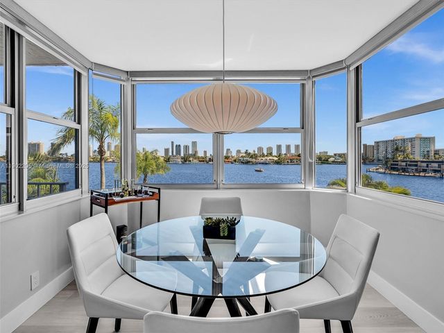 16570 NE 26th Ave 3A, North Miami Beach, FL 33160