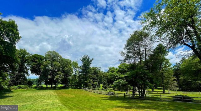 1007 MILLSTREAM, Malvern, PA 19355