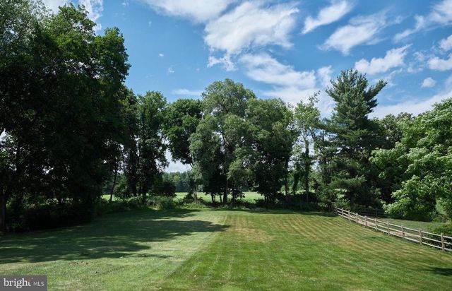 1007 MILLSTREAM, Malvern, PA 19355