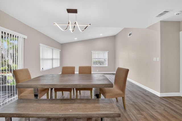 3068 NW 25th Way, Boca Raton, FL 33434