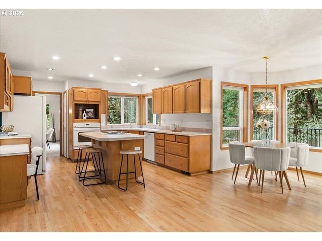 20301 Sw GASSNER Rd, Beaverton, OR 97007