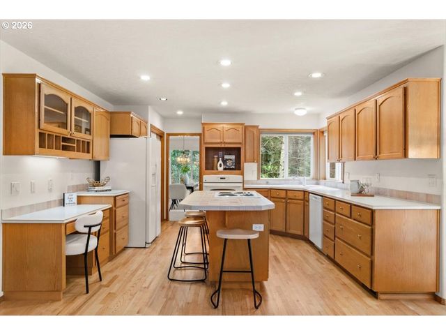 20301 Sw GASSNER Rd, Beaverton, OR 97007