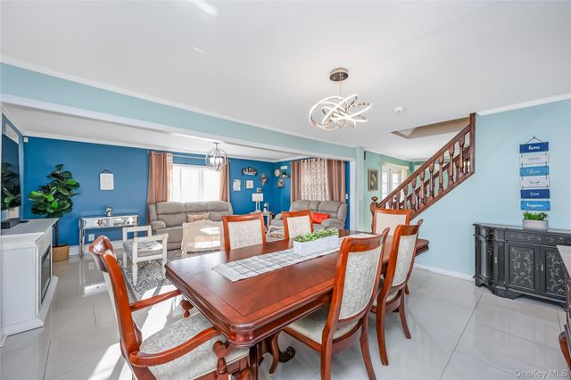 34 Harmony Lane, Westbury, NY 11590