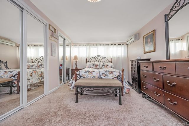34 Harmony Lane, Westbury, NY 11590