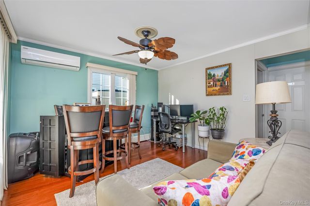 34 Harmony Lane, Westbury, NY 11590