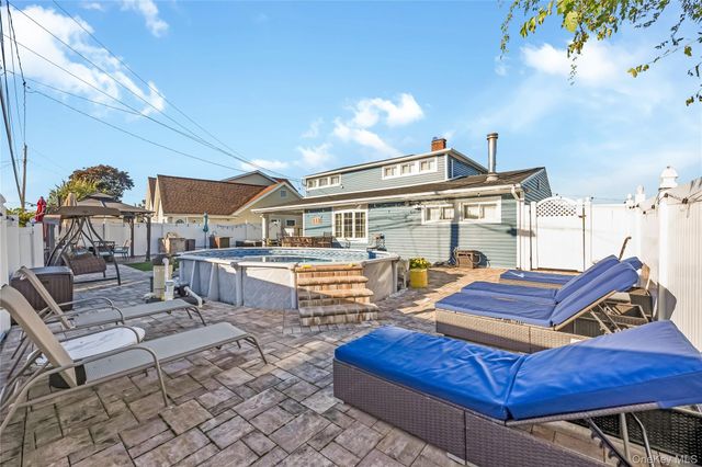 34 Harmony Lane, Westbury, NY 11590